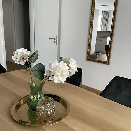 Grosszuegiges Ideal Fuer Familien Und Gruppen
